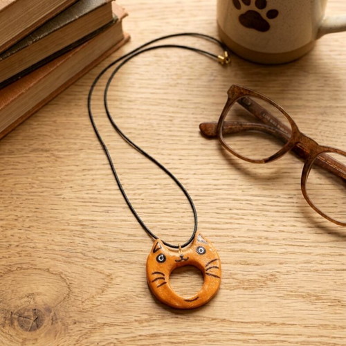 Handmade ceramic cat design necklace glasses holder