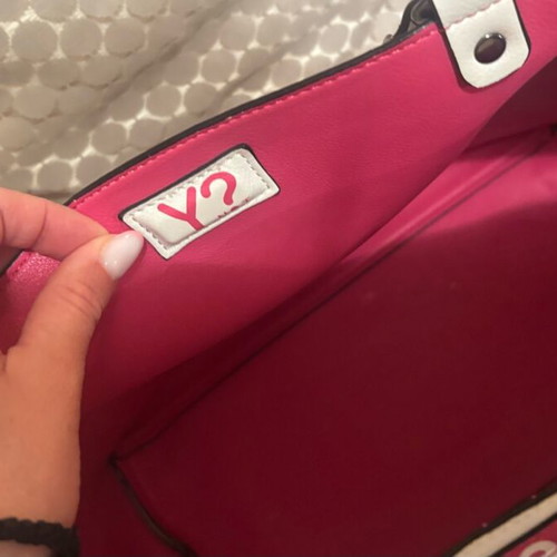 White women's bag like new