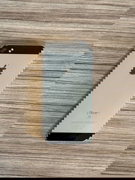 iPhone SE (2016) 1st Generation Space Grey