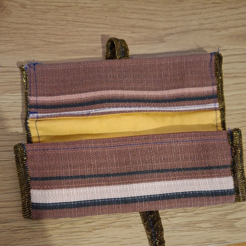 Handmade tobacco pouch, knitted fabric