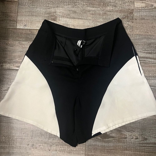 Nadia Rapti shorts like new, size L