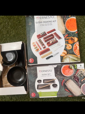 Orensto Sushi Making Kit like new, complete 3-piece set