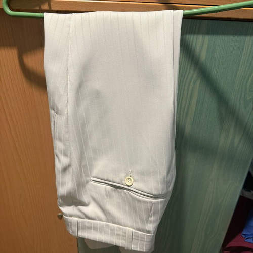 Men’s Suit official beige cream like new, size L-XL