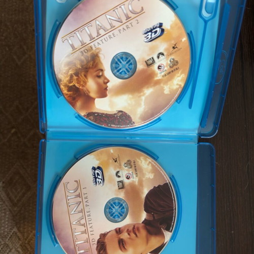 Titanic Blu-ray 3D like new with subtitles