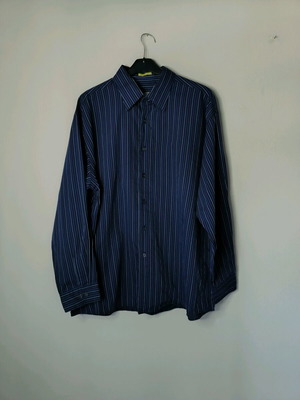 Kenneth Cole Reaction men's striped shirt XL like new, blue