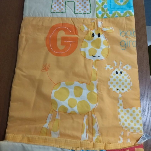 Mothercare children's quilt like new, colorful patterns, 1.10x0.98 m