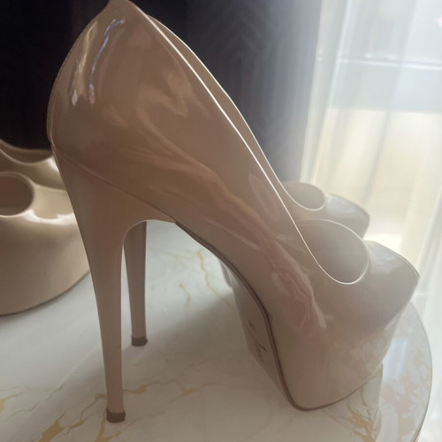 High Heels beige, like new, size 38