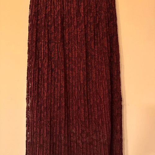 Zara Bordeaux Lace Pleated Midi Skirt like new