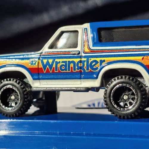 Hot Wheels RLC Wrangler ’85 Ford Bronco 2024 new