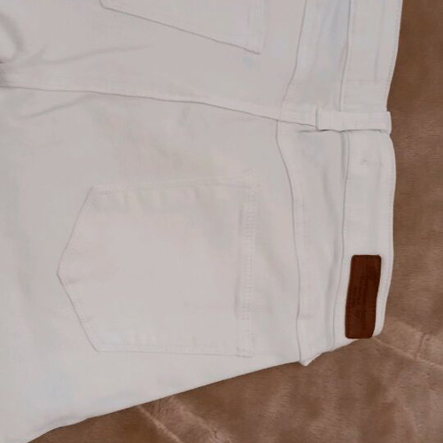 TALLY WEILL jeans like new, white, sizes XS and S