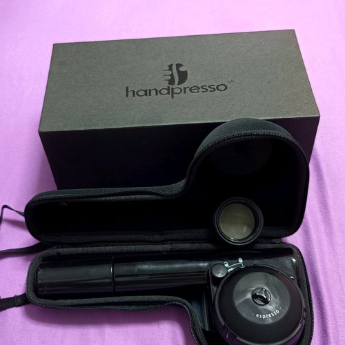 Handpresso Portable Espresso Maker 50ml like new