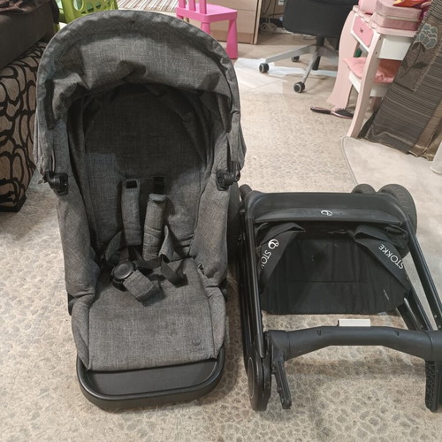 Stokke Beat stroller like new, lightweight and compact urban design
