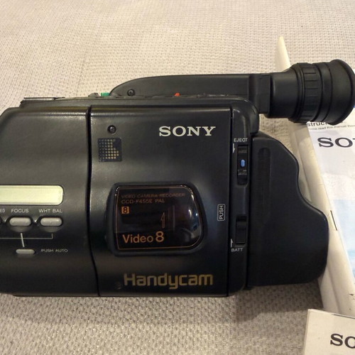 Sony Handycam CCD-F455E Video8 used vintage analog camcorder