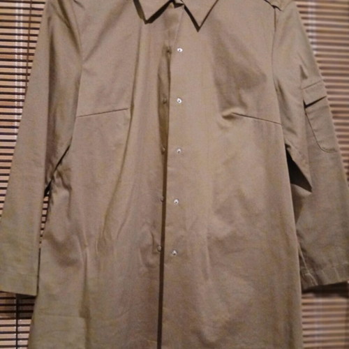 Laurel by Escada women's shirt like new, khaki olive, size 36