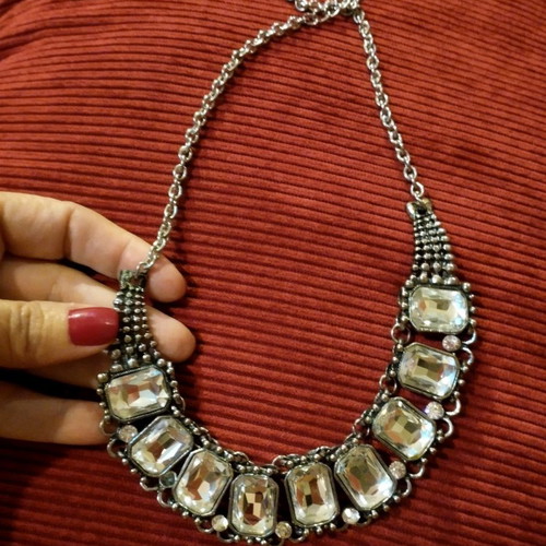Necklace silver like new for special occasions