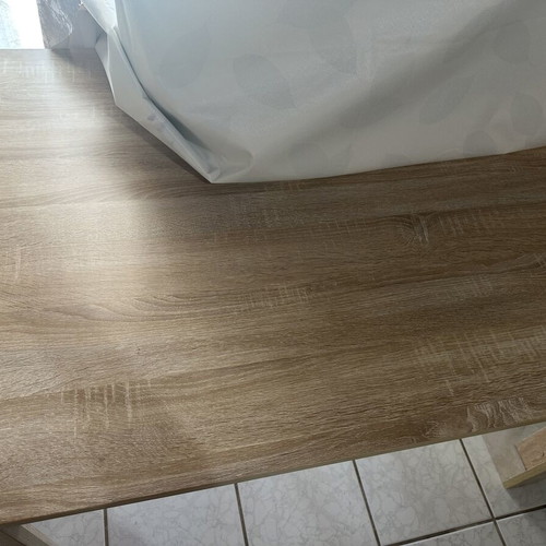 Vicko table in natural wood color like new