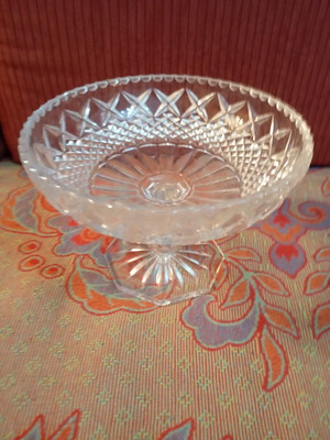 Vintage crystal fruit bowl