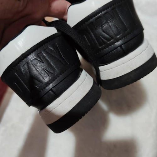 Dnkn athletic shoes like new, size 39