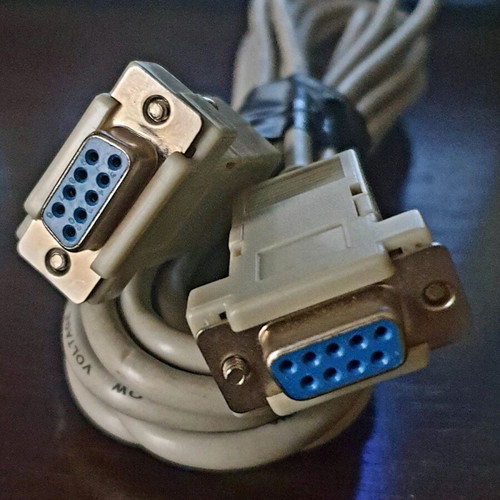 RS-232 serial cable, like new, 5 meters female to female