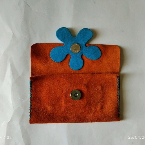 Leather tobacco case like new