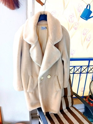 White synthetic fur coat from France like new