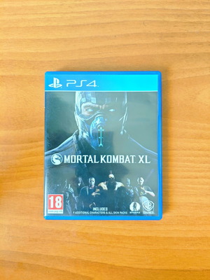 Mortal Kombat XL PS4 used fighting game with DLC characters