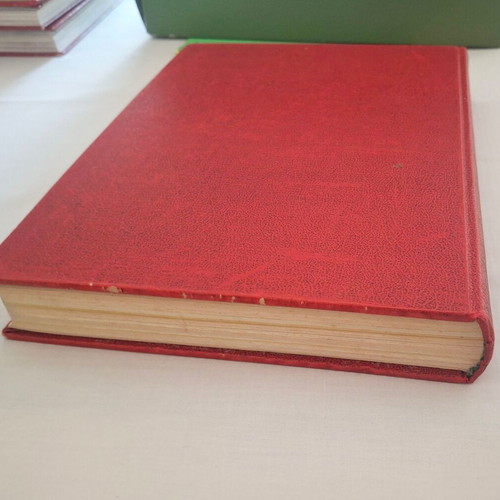 Almanac tis Gynaikas Nostimi Kouzina cookbooks, 2 volumes