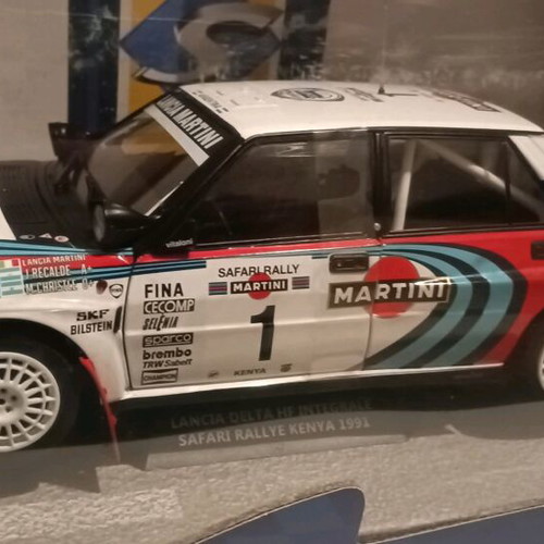 Lancia Delta HF Integrale Rally Safari 1991 1/18 Καινούργιο με ανοιγόμενες πόρτες