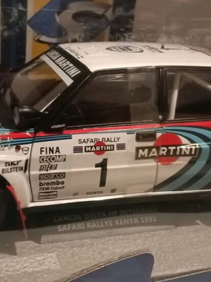 Lancia Delta HF Integrale Rally Safari 1991 1/18 Καινούργιο με ανοιγόμενες πόρτες