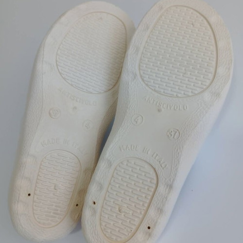 Sanitaire Anatomical White Medical Clogs Size 37 New