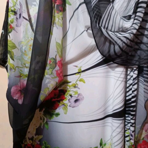 Asymmetric double tunic like new, size M-L, floral