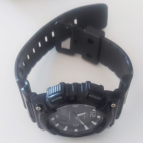 Casio AQ-S810W-1AVEF men's solar watch with black rubber strap, like new