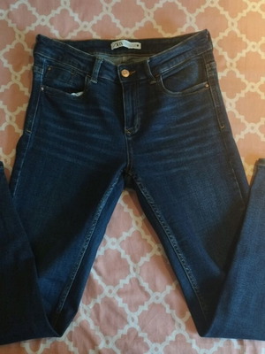Zara dark blue skinny jeans like new