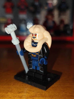 Bib Fortuna figure like new with base, two expressions, scepter