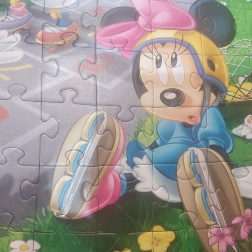Mickey Mouse puzzle used, 100 pieces, Disney with friends