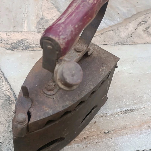 Charcoal iron used, old