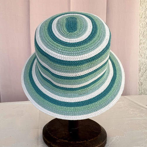 Marks & Spencer striped summer bucket hat like new, size S