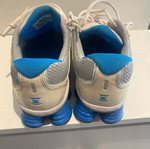 Nike Shox Qualify 2 athletic shoes used, size 42, white and blue