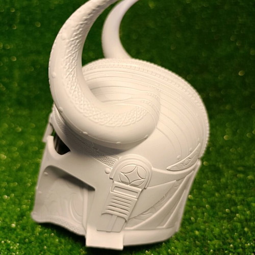 Viking helmet resin collectible like new