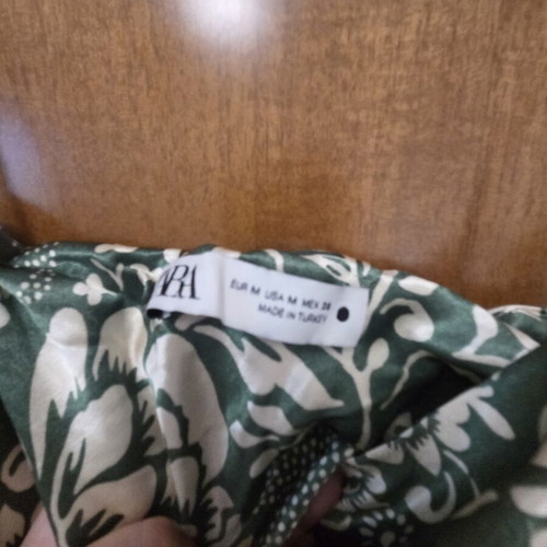 Zara midi dress satin fabric with thin straps like new, white and green