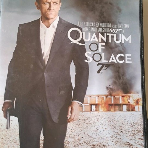 Quantum of Solace DVD used, action adventure movie with subtitles