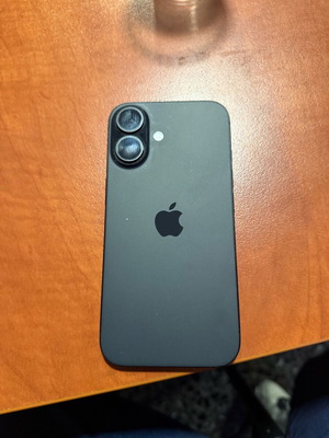 IPhone 16 128GB σαν καινούργιο, μαύρο