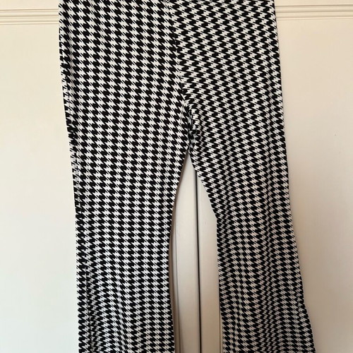 Vila elastic women's pants large like new, black and white