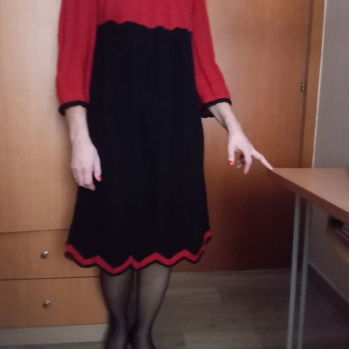 Handmade midi dress used, black and red