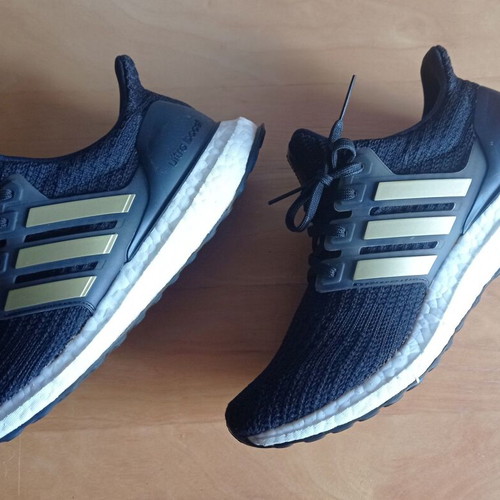 Adidas Ultraboost 1.0 sneakers size 39 like new, black and gold