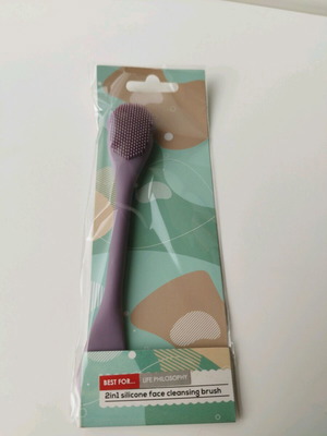 Face cleansing brush new