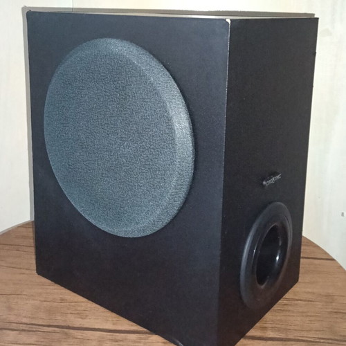 Creative Inspire P580 Subwoofer used with original transformer and cables