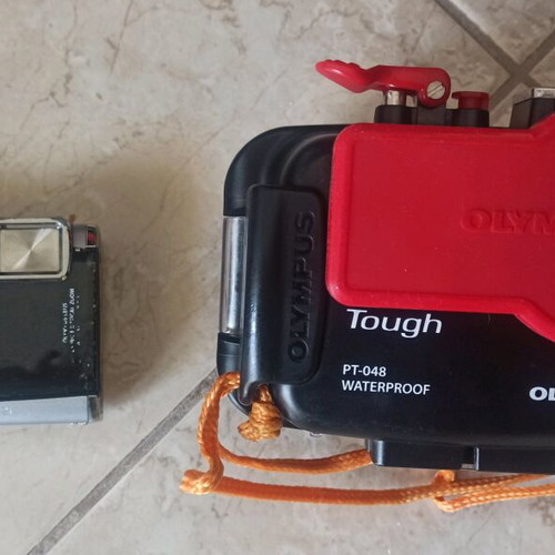 Olympus μ Tough 6020 14mp και Olympus PT-048 diving case μεταχειρισμένα