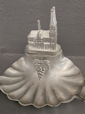 Vintage Cathedral Cologne Ashtray like new, collectible over 50 years old