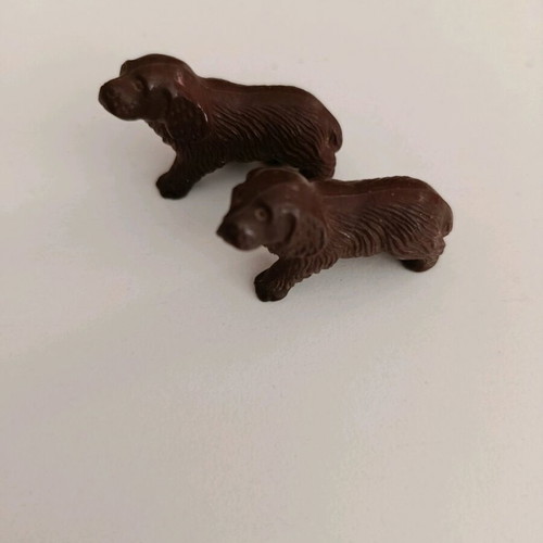 Vintage brown miniature dogs set of 2 like new
